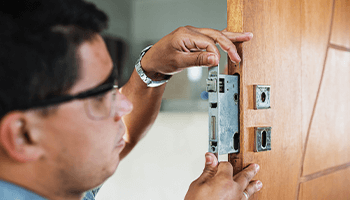 emergency door locksmith