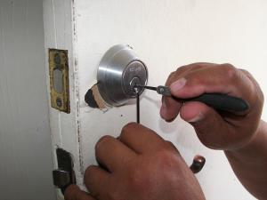 locksmith scams